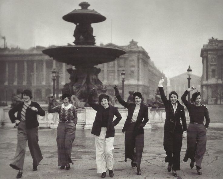 Женские брюки на фотографиях 1930-х годов. Женские брюки на фотографиях 1930-х годов.