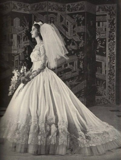 Невесты 1950-х годов.