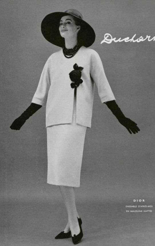 Платья и костюмы дома Dior. 1959 год. Платья и костюмы дома Dior. 1959 год.
