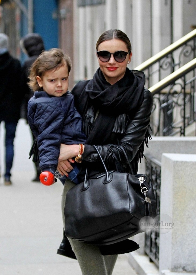 Street style. Street style.