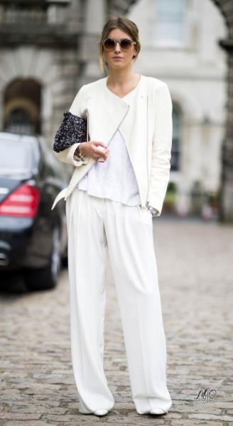 Total white look. Total white look.