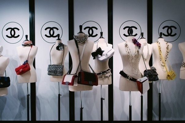 10 правил Coco Chanel: 10 правил Coco Chanel: