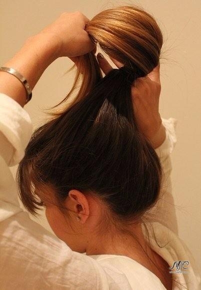 Практичный пучок на каждый день Практичный пучок на каждый день