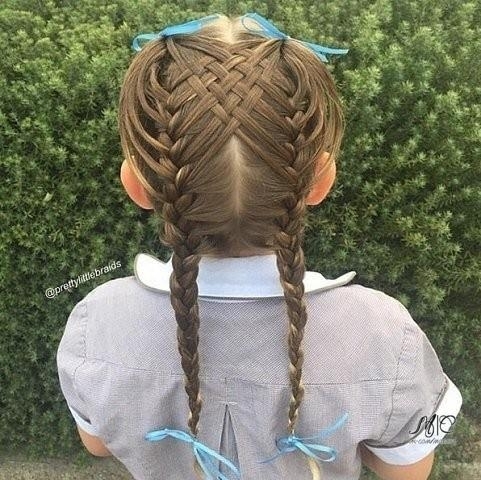 Классные прически ля маленьких принцесс Классные прически ля маленьких принцесс