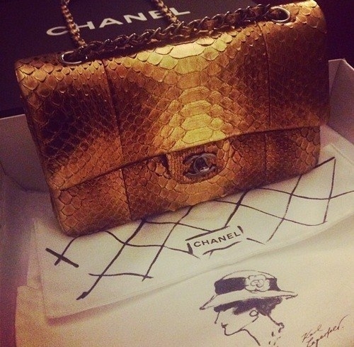 Chanel. Chanel.